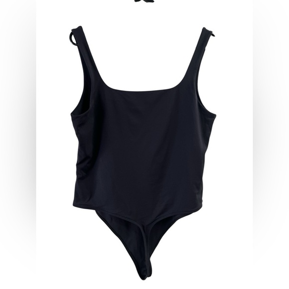 BABATON black square neck body suit tank top - Picture 4 of 5